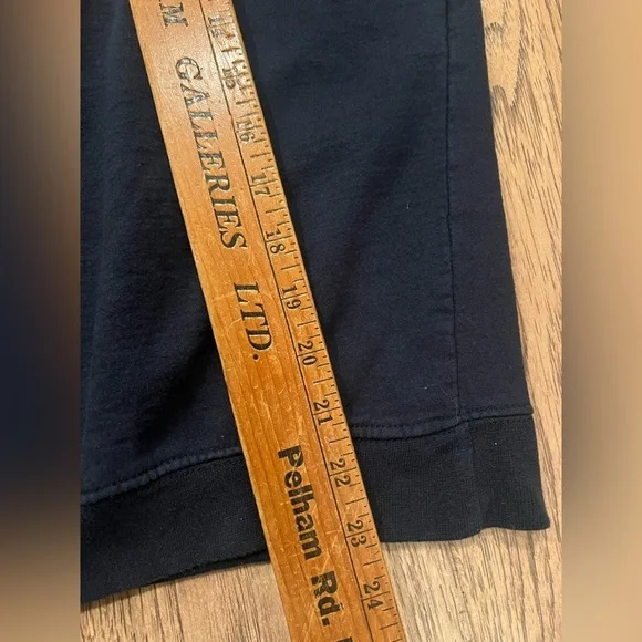 Vintage 90's Tweety Bird Sweatshirt Looney Tunes Six Flags Medium EUC - Picture 6 of 6